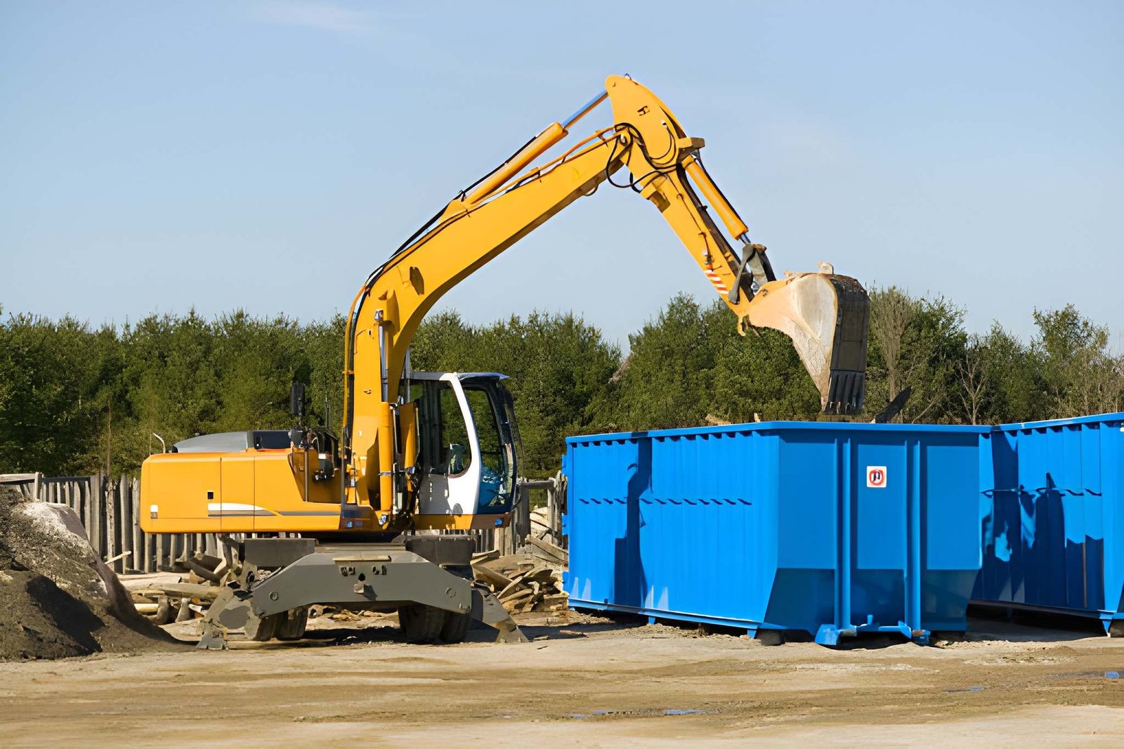 Commercial Dumpster for Local Businesses